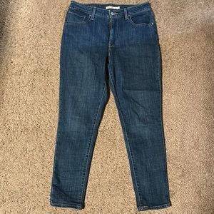 Levis 721 High Rise Skinny Ankle Jeans